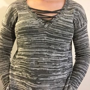 Gray fashionable sweater🎉🎉🎉